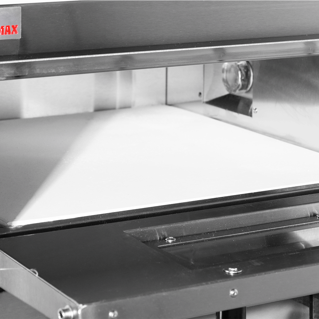 BakerMax Compact Countertop Double Deck Electric Pizza Oven - EP-2T